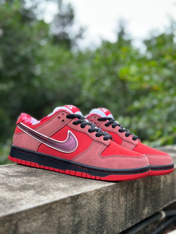 Dunk Low SB Red Lobster