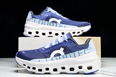 ON CLOUDMONSTER