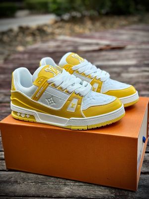 LV Trainer Yellow