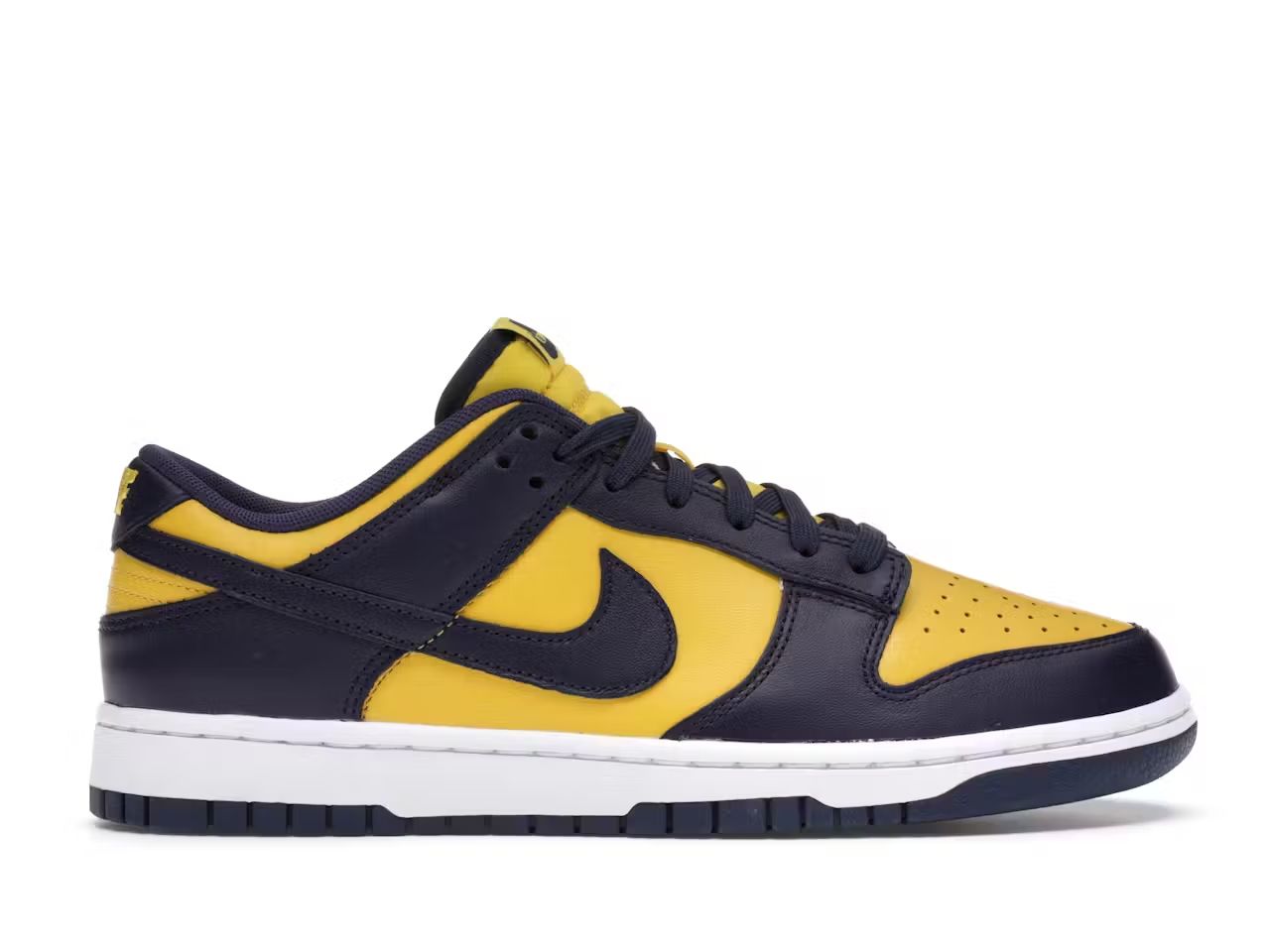 Nike Dunk Low ‘Michigan 2021’