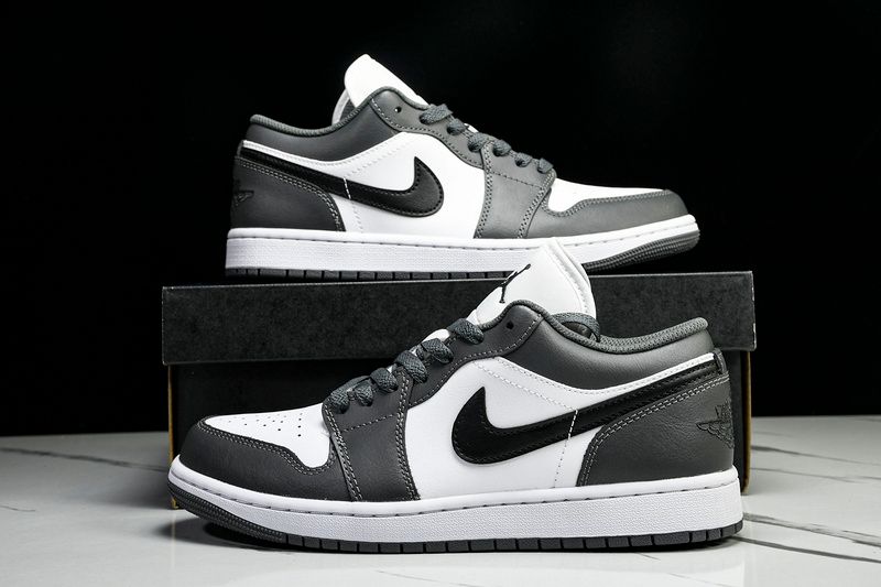 AIR JORDAN 1 LOW IRON GREY/WHITE/BLACK30