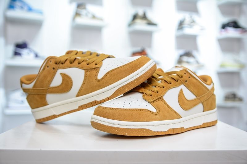 SB Dunk Low Next Nature "Flax Suede"