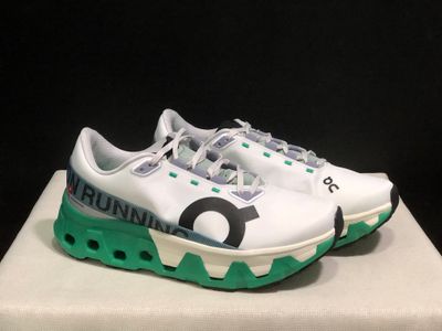 On Cloud CLOUDMOMSTER