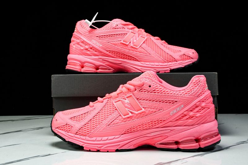 NEW BALANCE 1906 PINKY'S