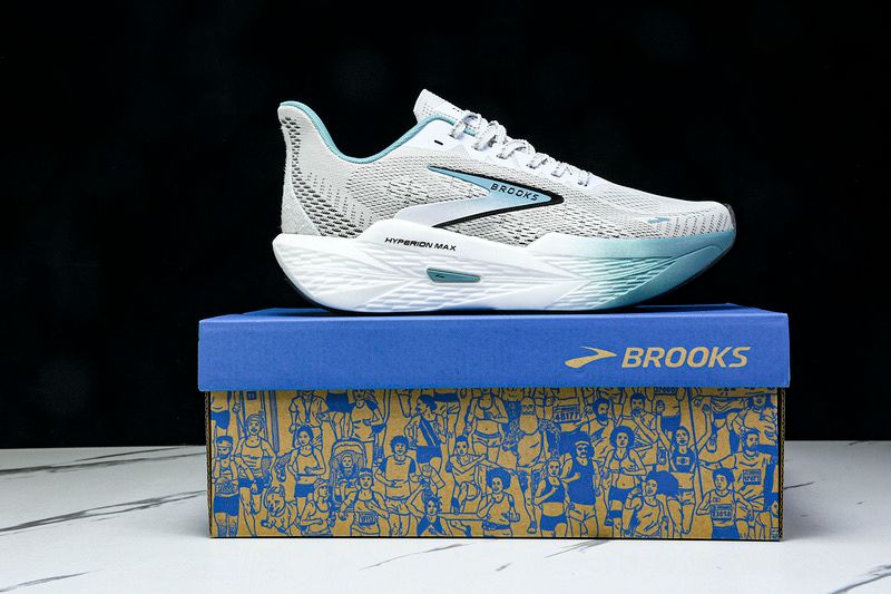 BROOKS HYPERION MAX 2