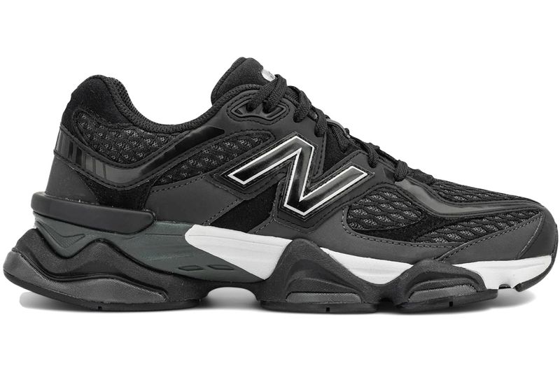 9060 Shoe Palace Black Silver