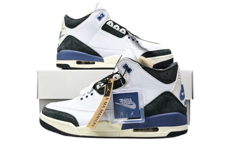 AIR JORDAN 3 RETRO OG SP DIFFUSED BLUE