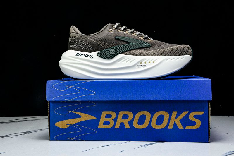 BROOKS GLYCERIN MAX THICK SOLED