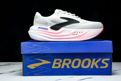 BROOKS GLYCERIN MAX THICK SOLED