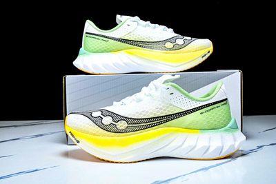SAUCONY ENDORPHIN PRO 4 WHITE/GREEN/BLACK/YELLOW