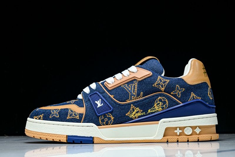 LV Trainer Sneaker