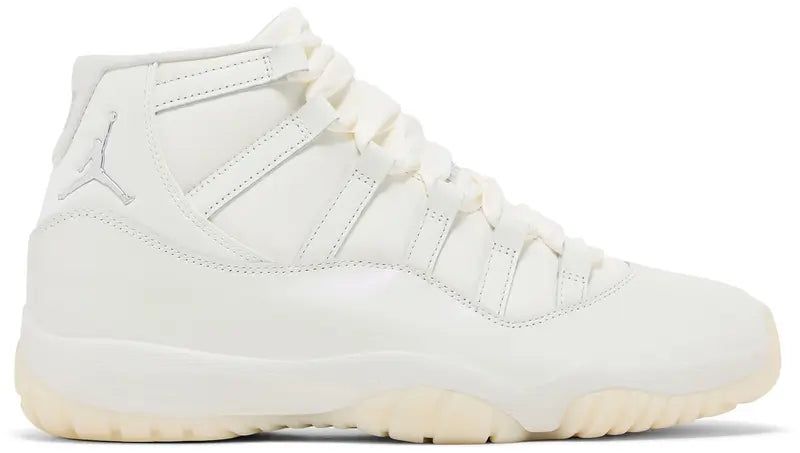 Air Jordan 11 Retro 'Pearl / Grand Finale