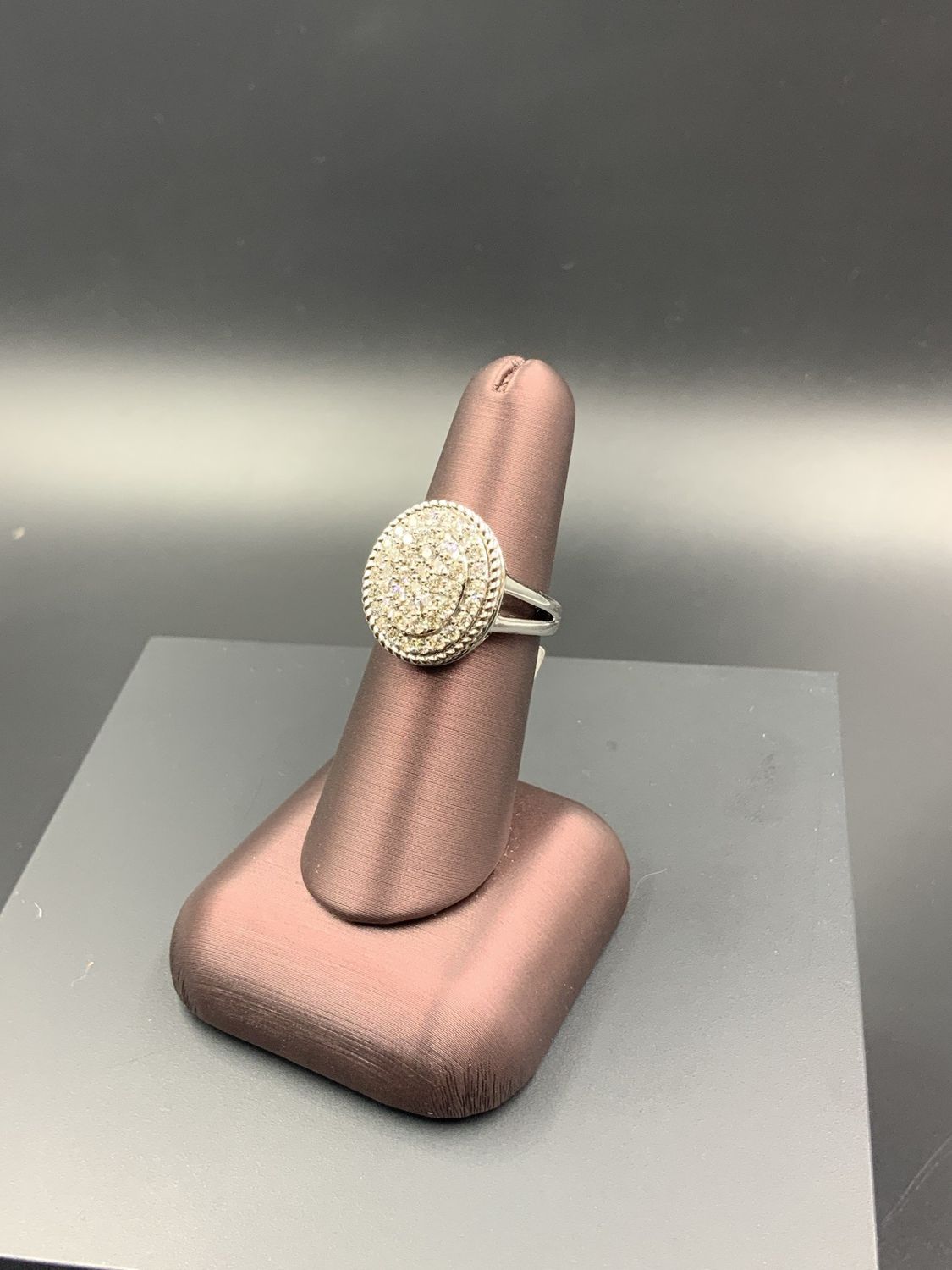1.00 carat Diamond 14kw ring