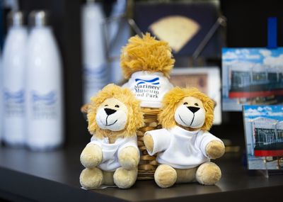 Collectibles &amp; Souvenirs