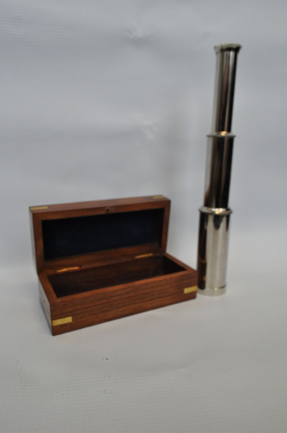 Telescope Chrome 9&quot;W/ Display Box