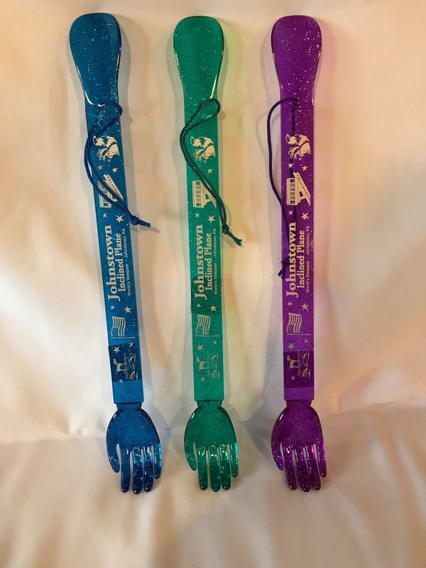 Back Scratcher w/ Shoehorn