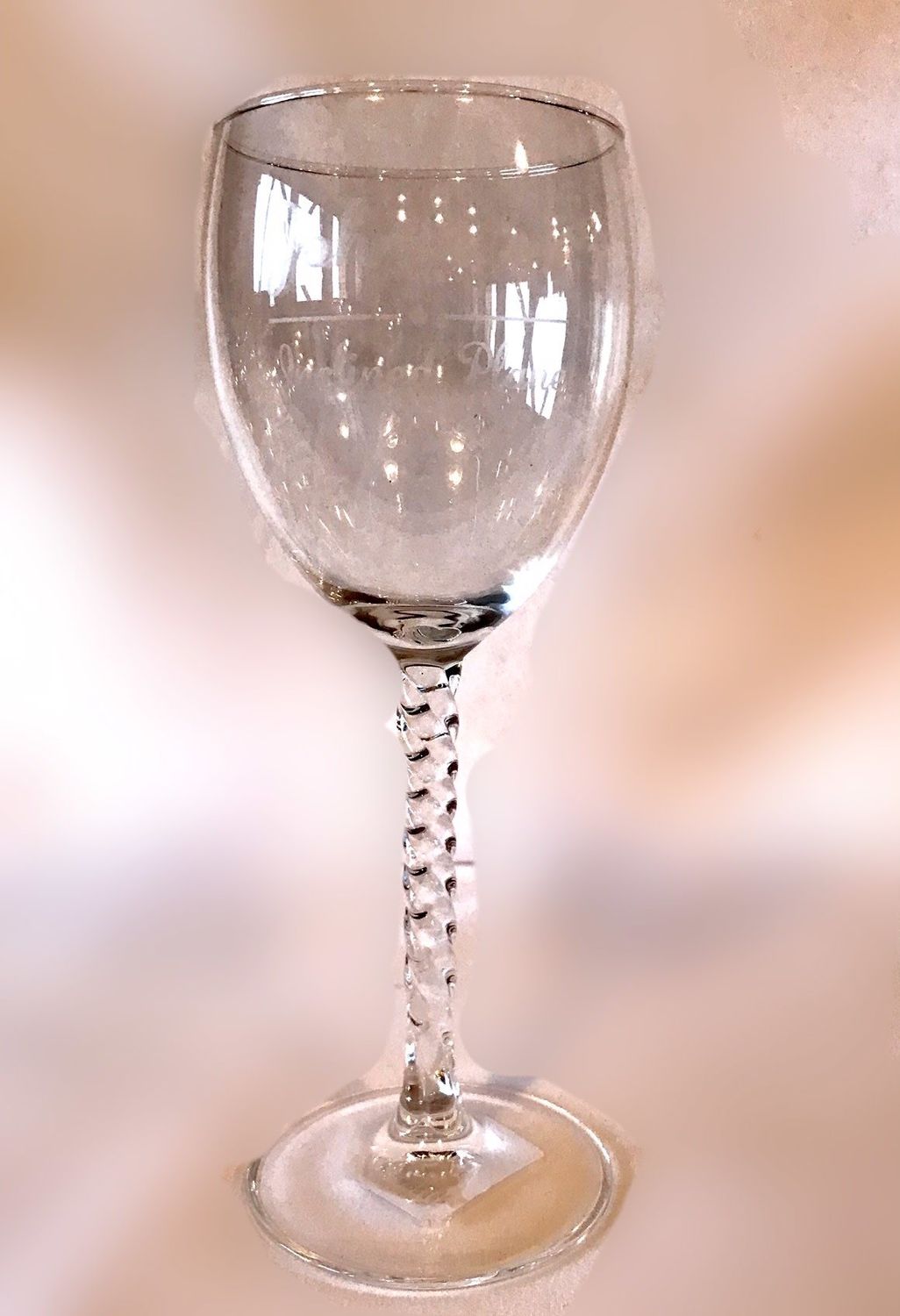 Inclined Plane Braided Stem Wine Glass