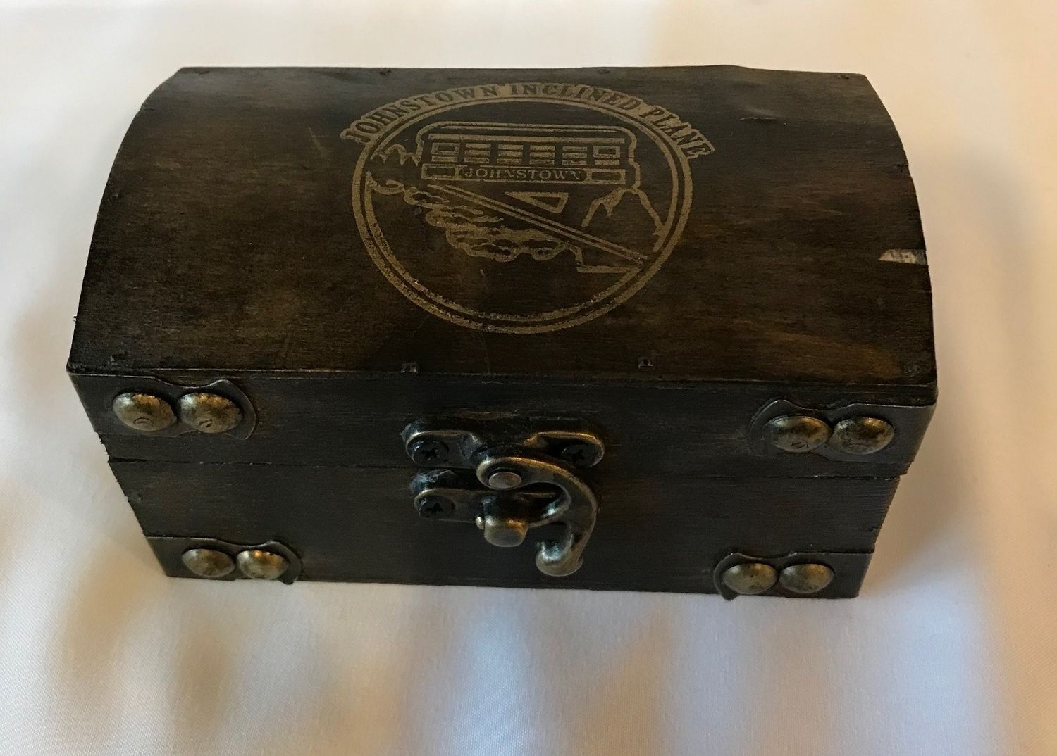 Treasure Box w/ Inclined Plane Logo