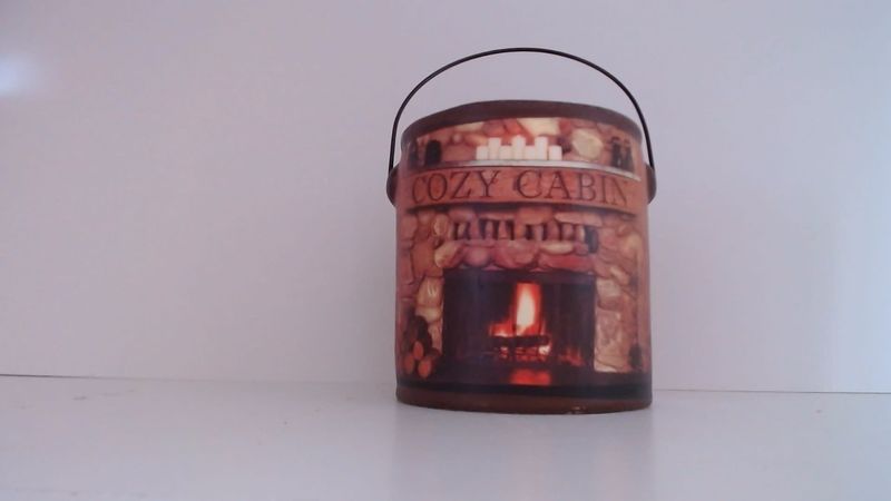 Farm Fresh Cozy Cabin Candle 20oz