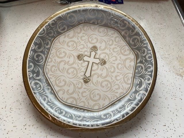 DIVINTY PLATE