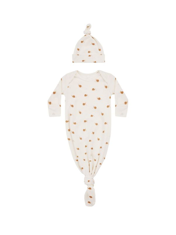 Quincy Mae - Knotted Baby Gown &amp; Hat Set