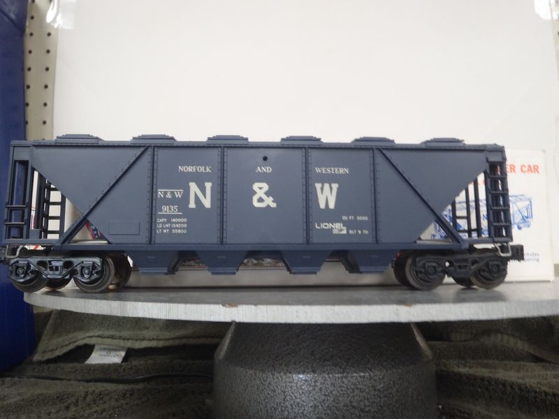 Hopper Covered N&amp;W 9135