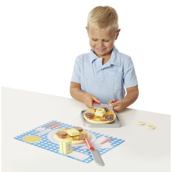 Wooden Flip &amp; Serve Pancake Set