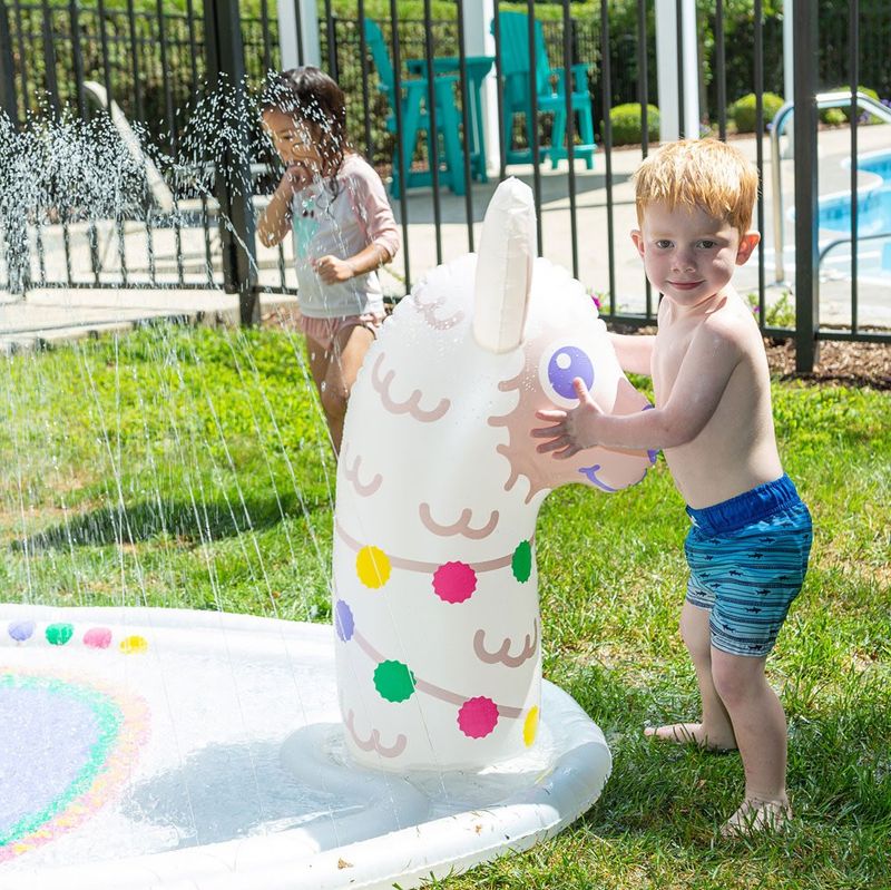 Splashy Sprinklers Llama