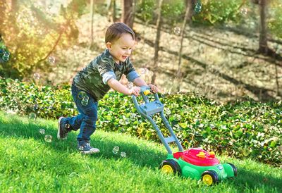 Bubble &#39;N&#39; Go Mower