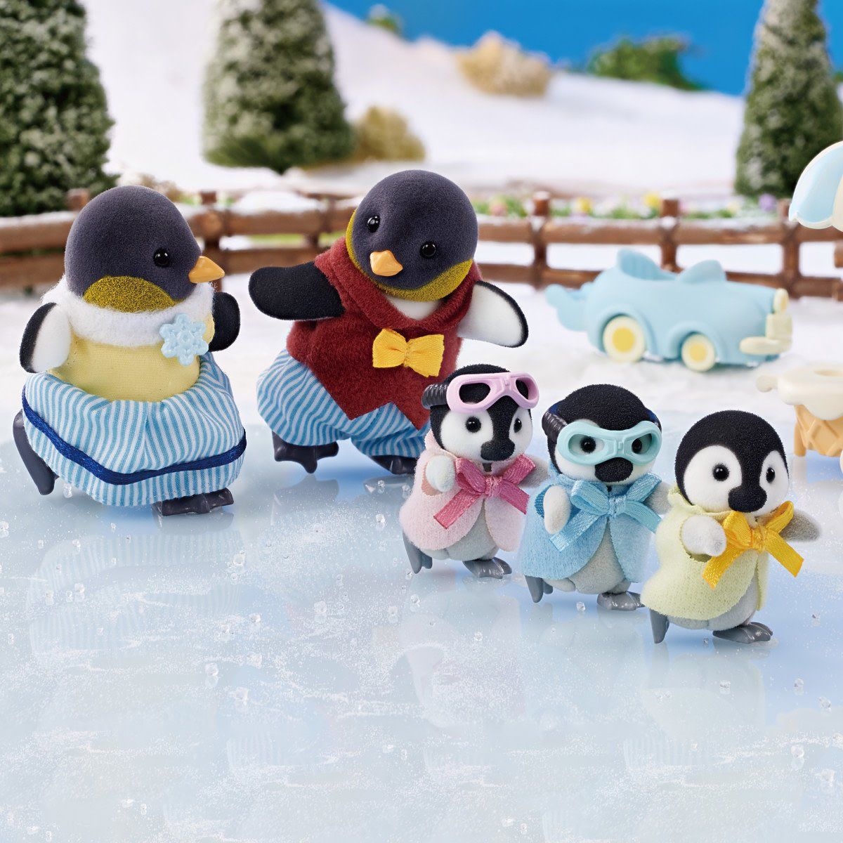 Calico Critter - Penguin Family