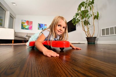 Playzone-Fit Tri-flyer