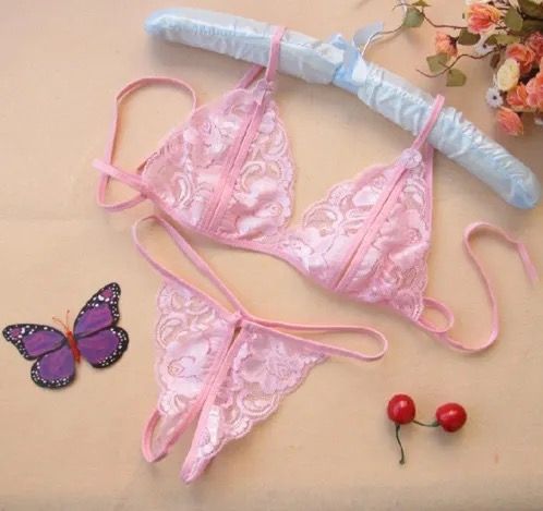 Lace Crotchless Panty Set-Pink One Size