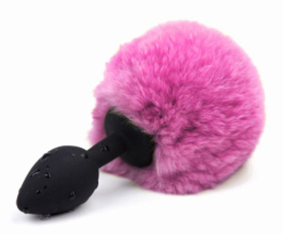 **Babylon Bunnies Black/Red — Most-Loved Pick