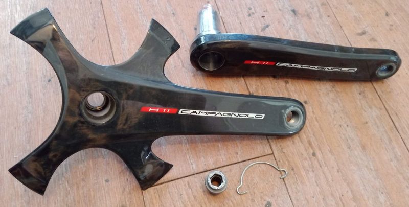 USED Consignment Crankarm Set Campagnolo H11 175 mm Carbon