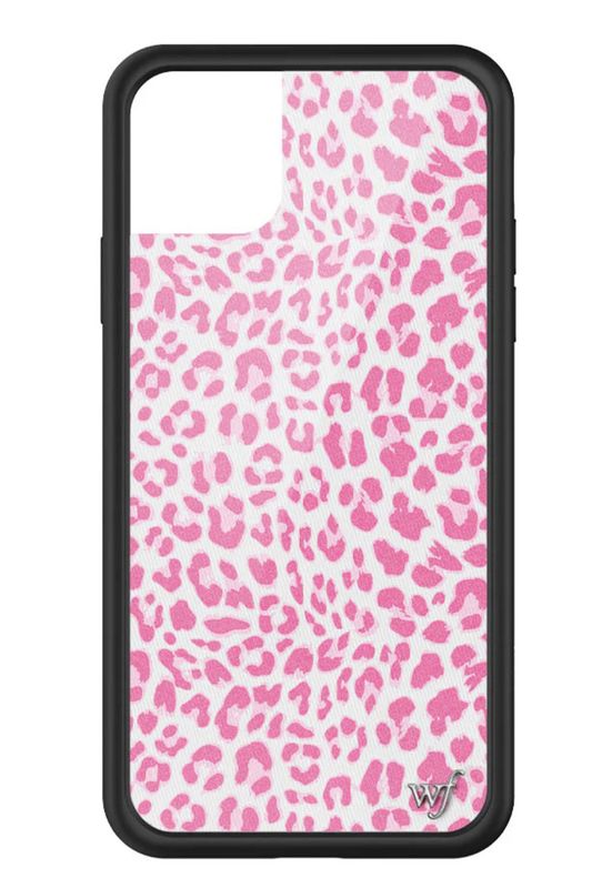 WILDFLOWER  /  Pink Meow iPhone 15 Pro