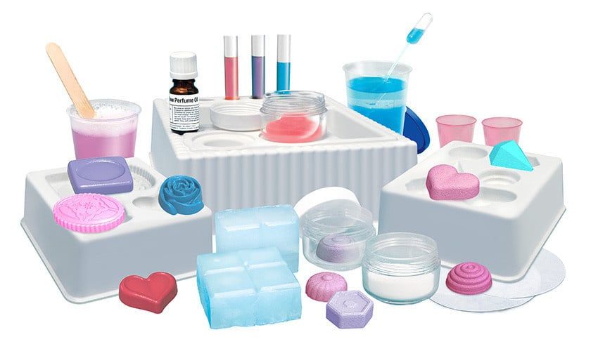 Creative Cosmetics Lab