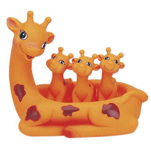 Giraffe Bath Family