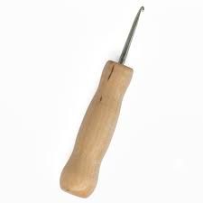 Rug Hooking Tool