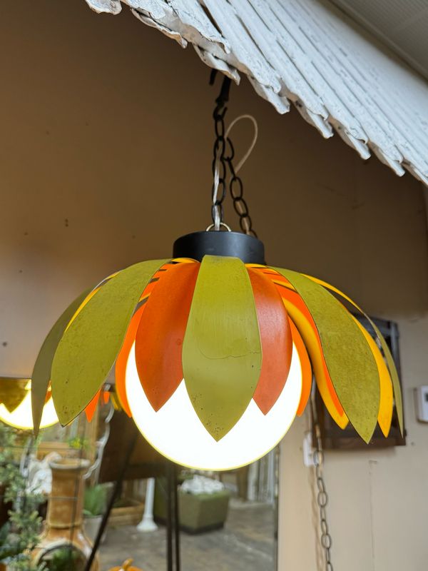 MCM Light fixture