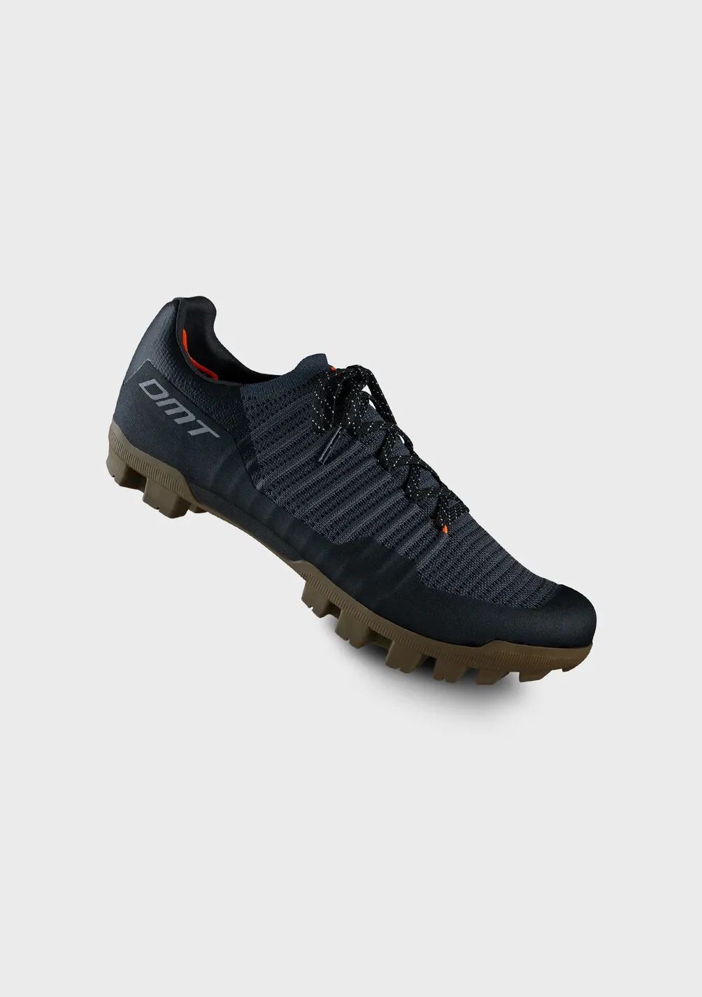 DMT GK1, Color: Black, Size: 39