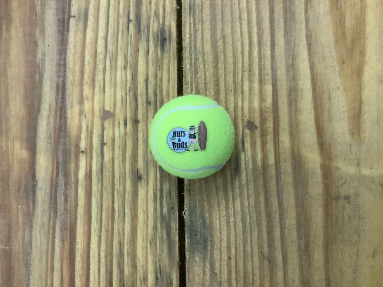 Tennis balls