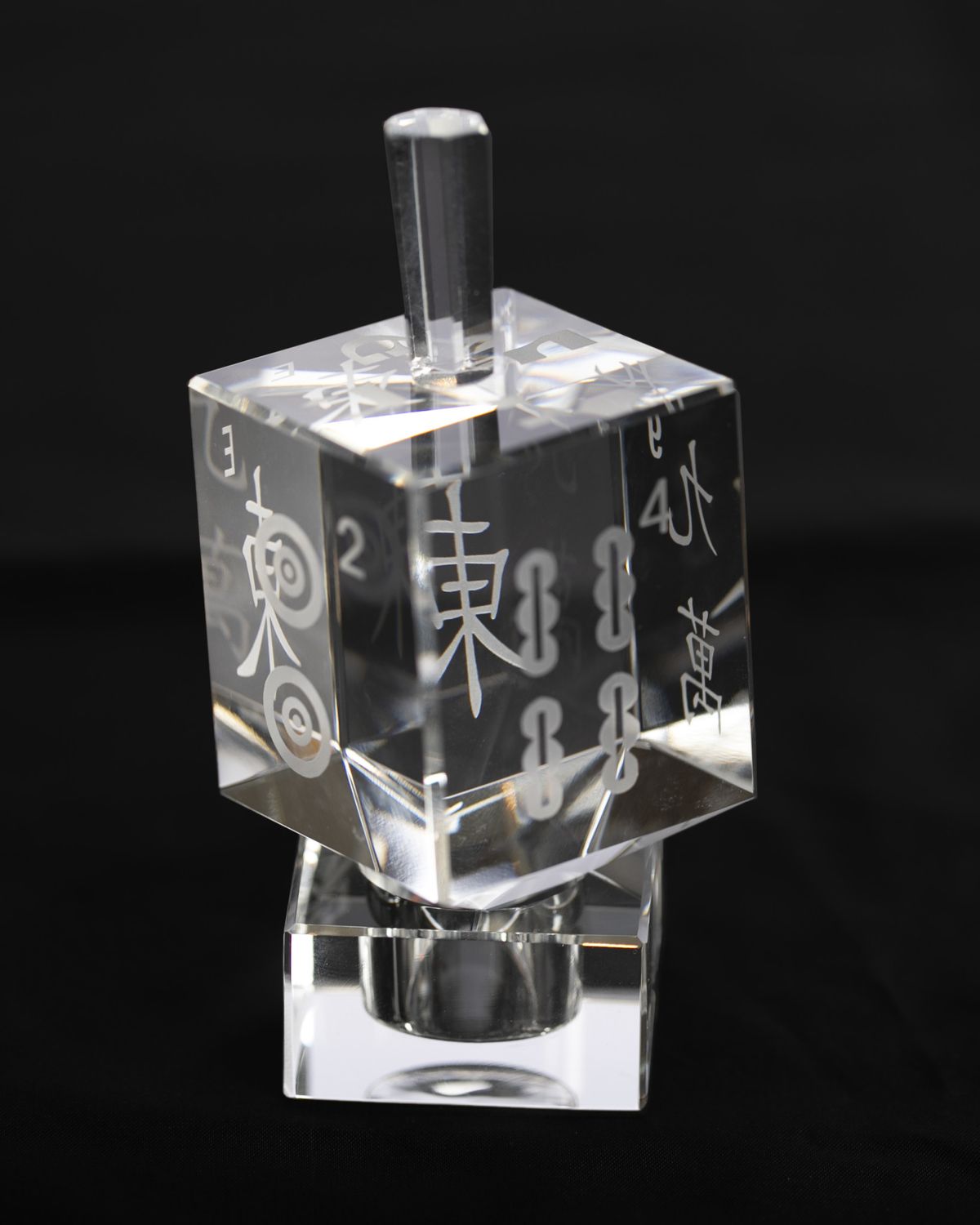 Mah Jongg Dreidel/ Crystal
