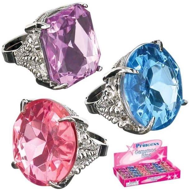 PRINCESS GEMSTONE RING
