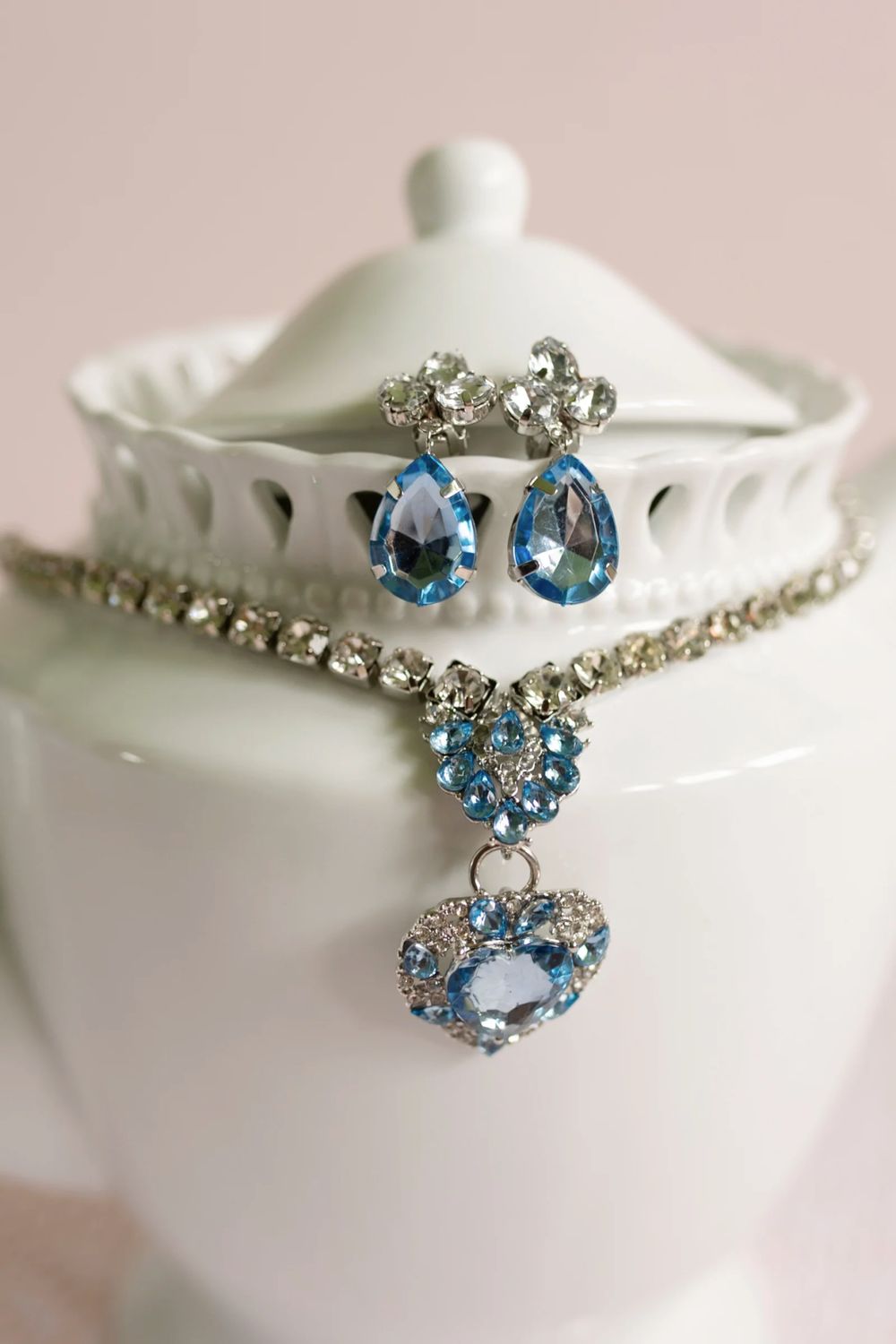 The Marilyn, Blue/Silver, 4pc Set
