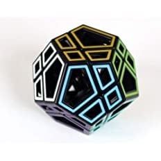 Meffert&#39;s Hollow Skewb Ultimate