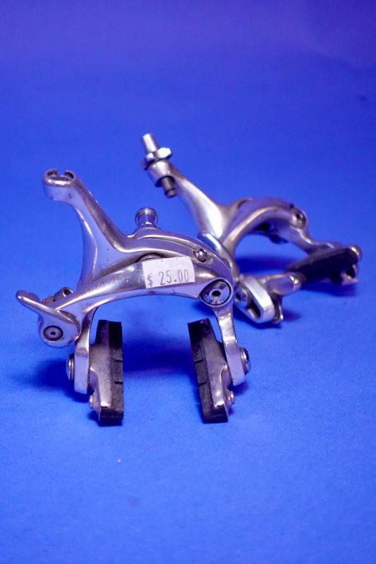 Shimano Dura-Ace BR-7700 Caliper Brakes (missing hardware)