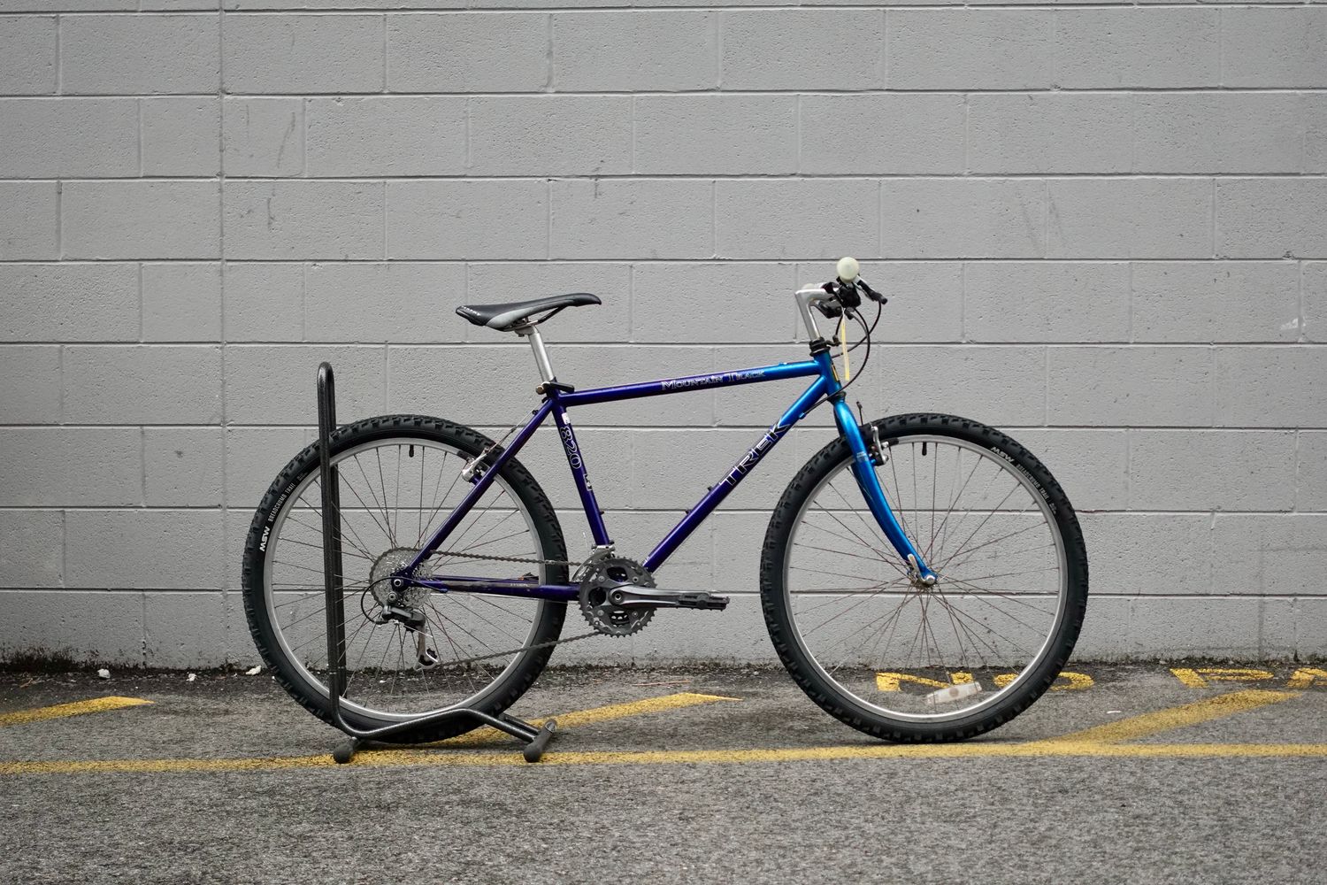Trek 820