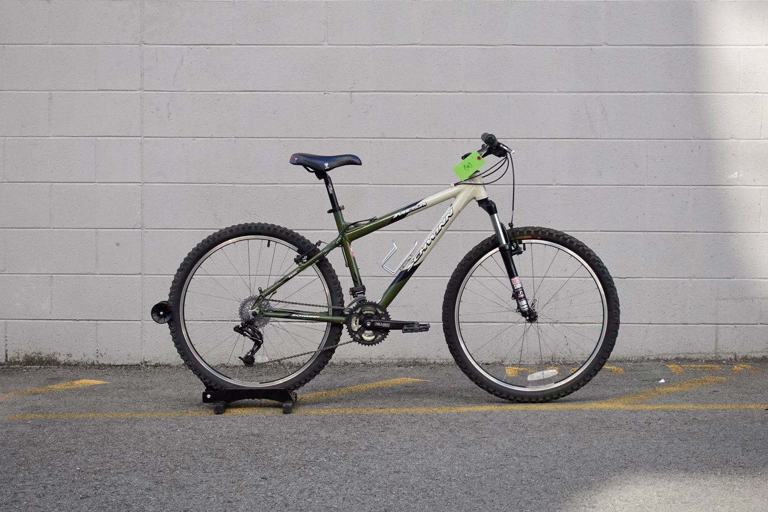 Schwinn Mesa