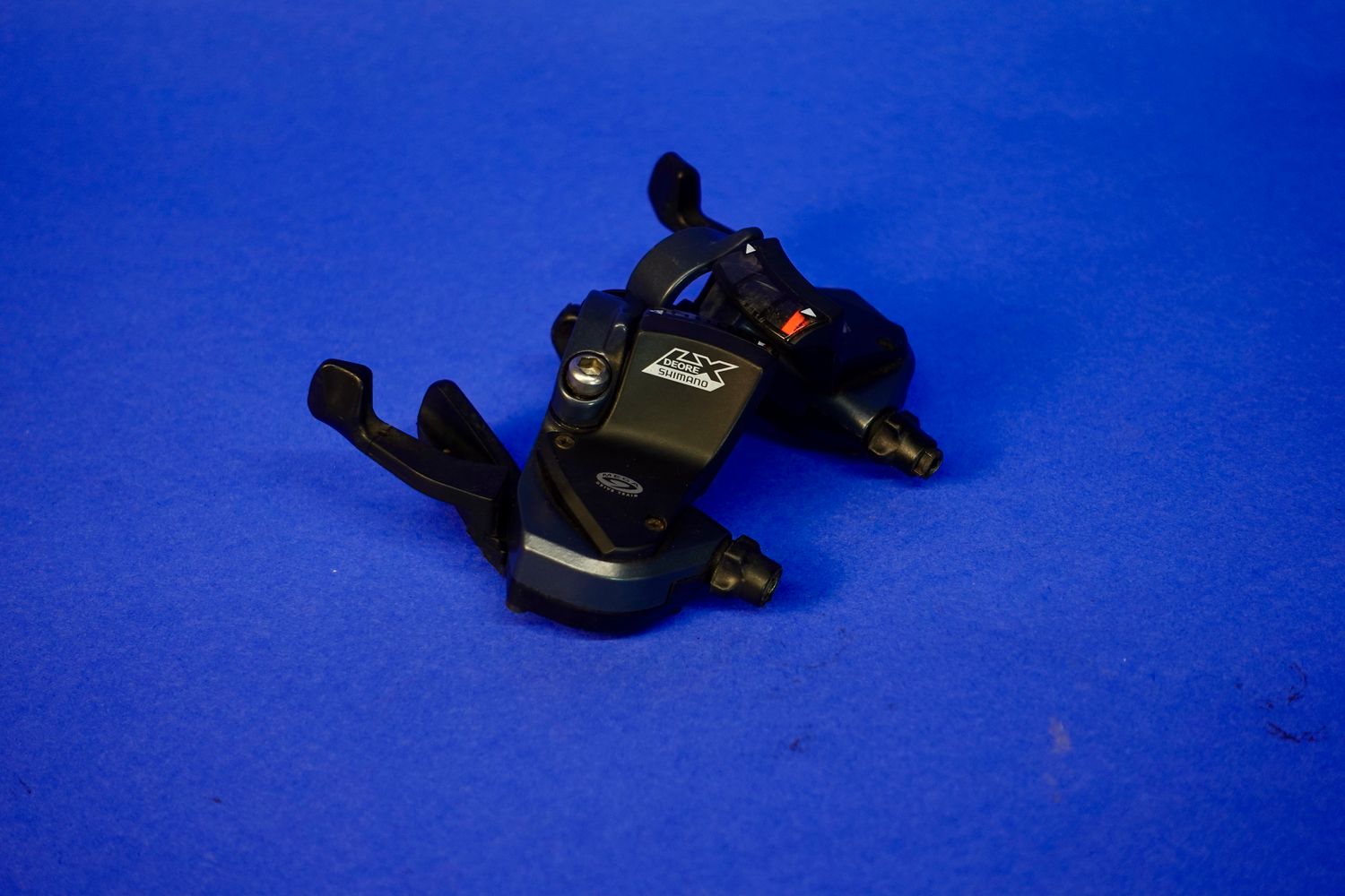 Shimano Deore LX SL-M570 3x9 Shifters