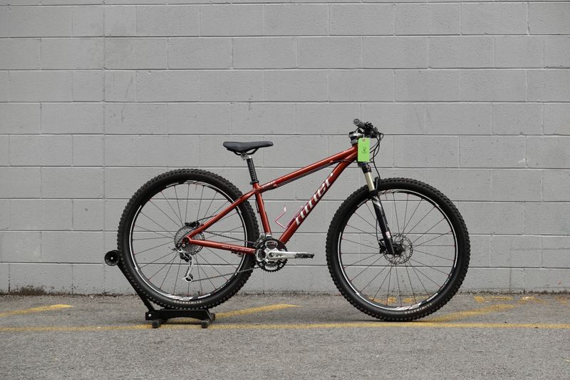 Niner EMD 9